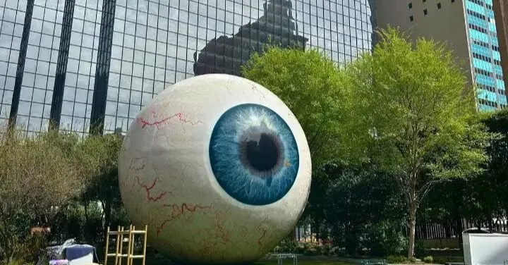 Giant eyeball